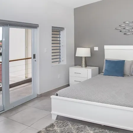 246E South Finger Villa